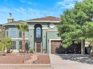 924 Sun Ridge Dr, El Paso, TX 79912
