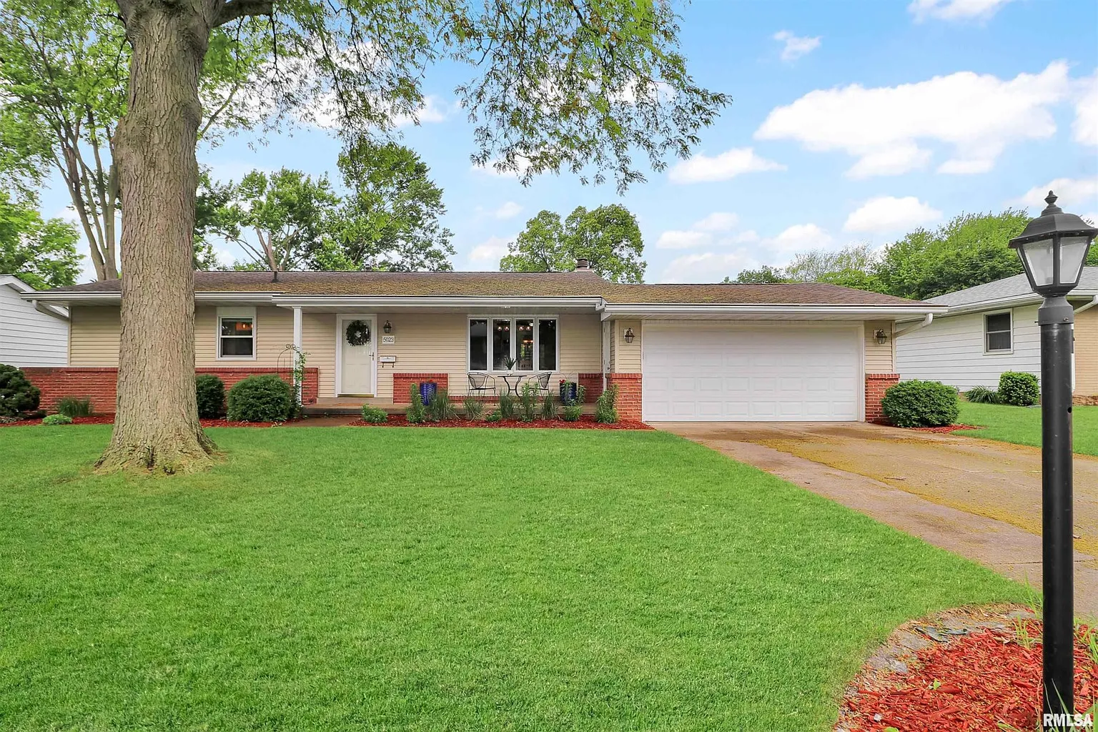 5023 N Dawn Dr photo 1