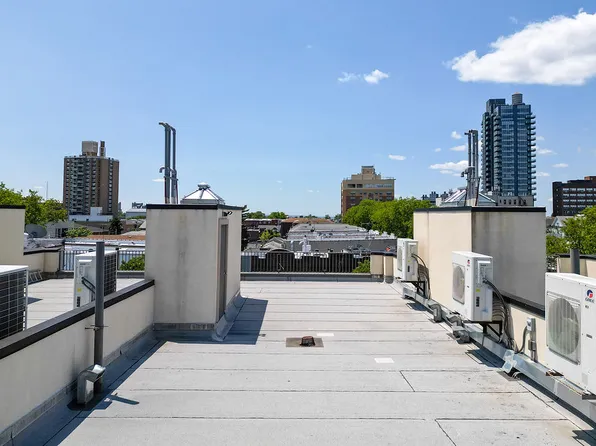 2335 Bath Avenue image 20 of 22