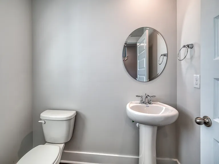 109 S Grassland Rd — Photo 8