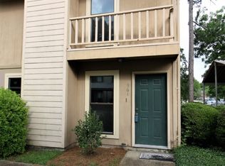 961 Ridgepoint Ct, Baton Rouge, LA 70810