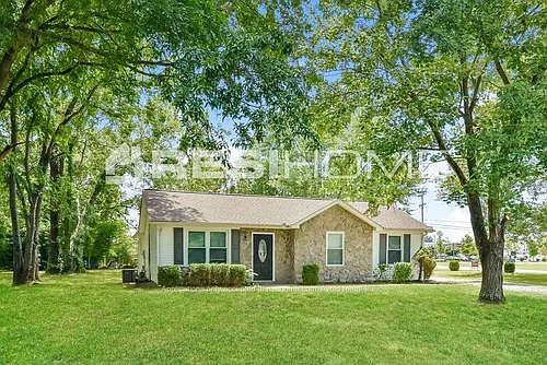 100 Vanderford Ln Photo 1