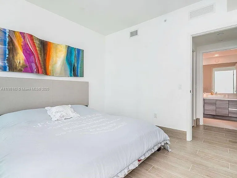 1080 Brickell Ave #2007 — Photo 4