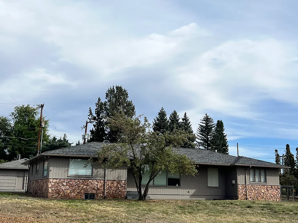 61335 S Highway 97