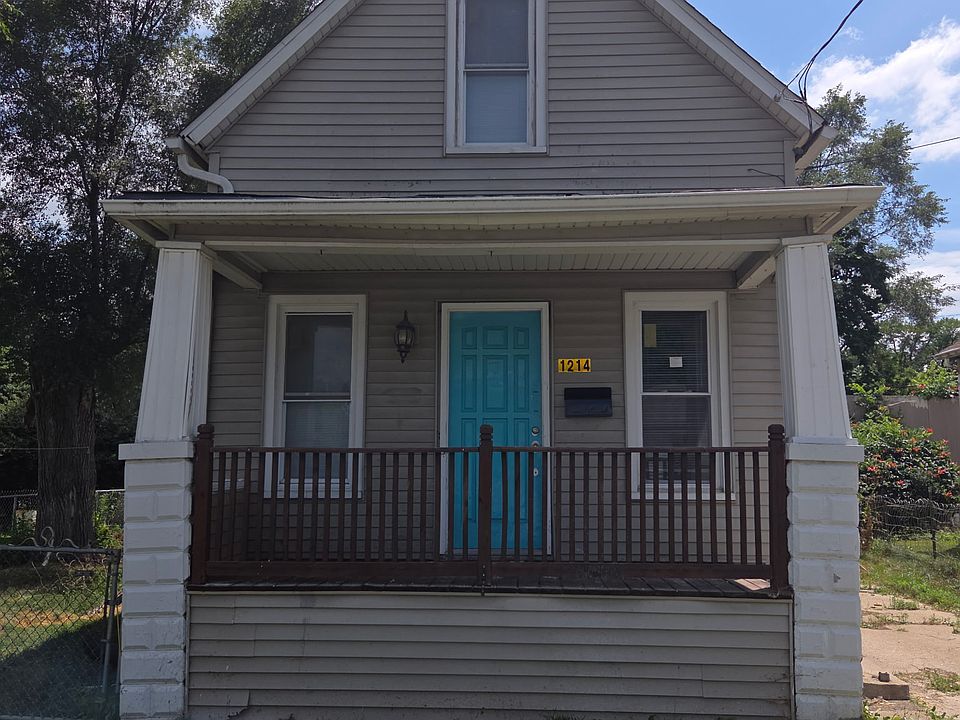 1st image of 1214 W Brons Ave