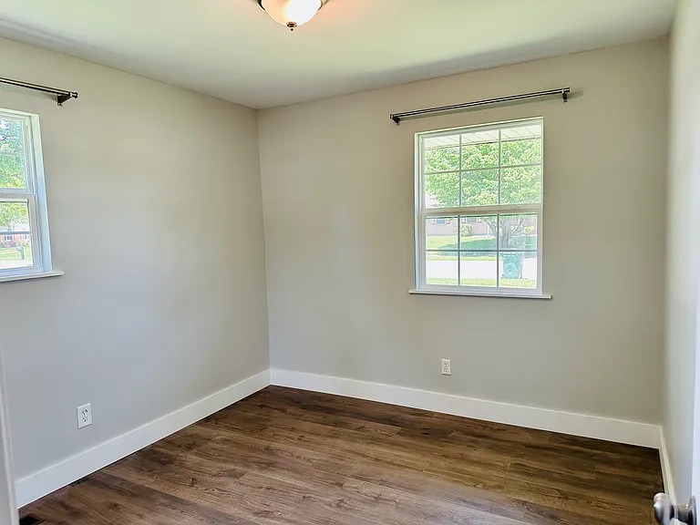 2515 Birch Dr — Photo 8