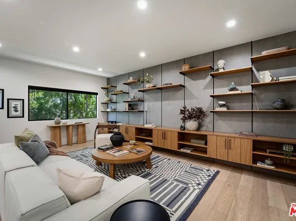 234 S Tower Dr APT 4, Beverly Hills, CA 90211