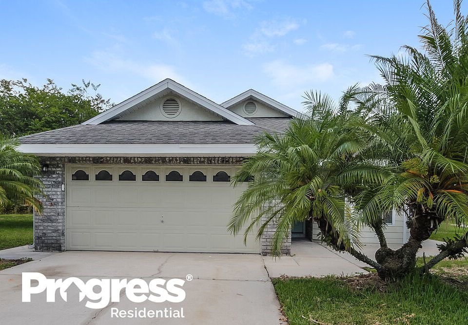 1st image of 2976 Oaktree Dr