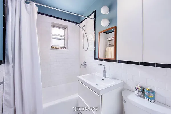 Sold by Town Residential | media 13