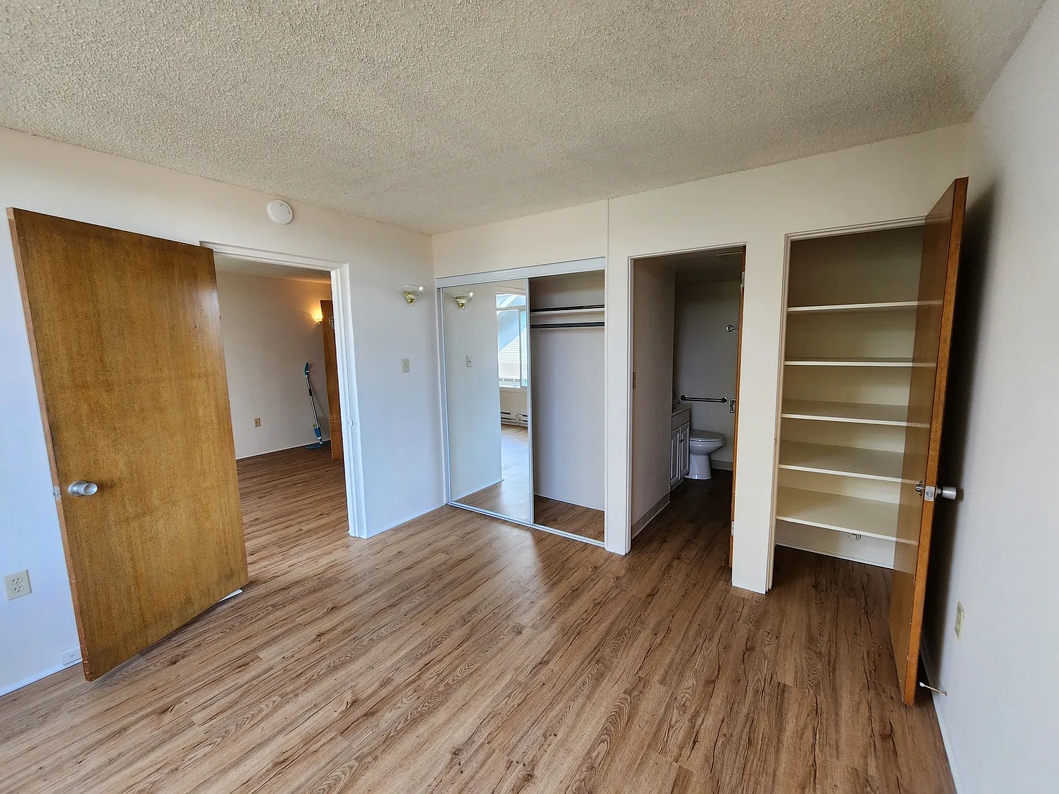 Magnolia Arms Apartments — Photo 4