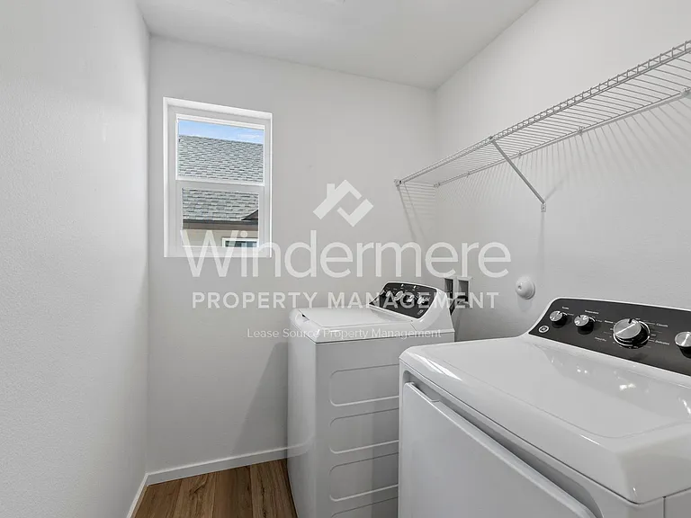 2749 N Talon Ln — Photo 17
