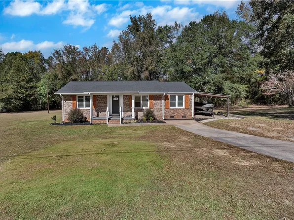 1409 Whiten Rd, Belton, SC 29627