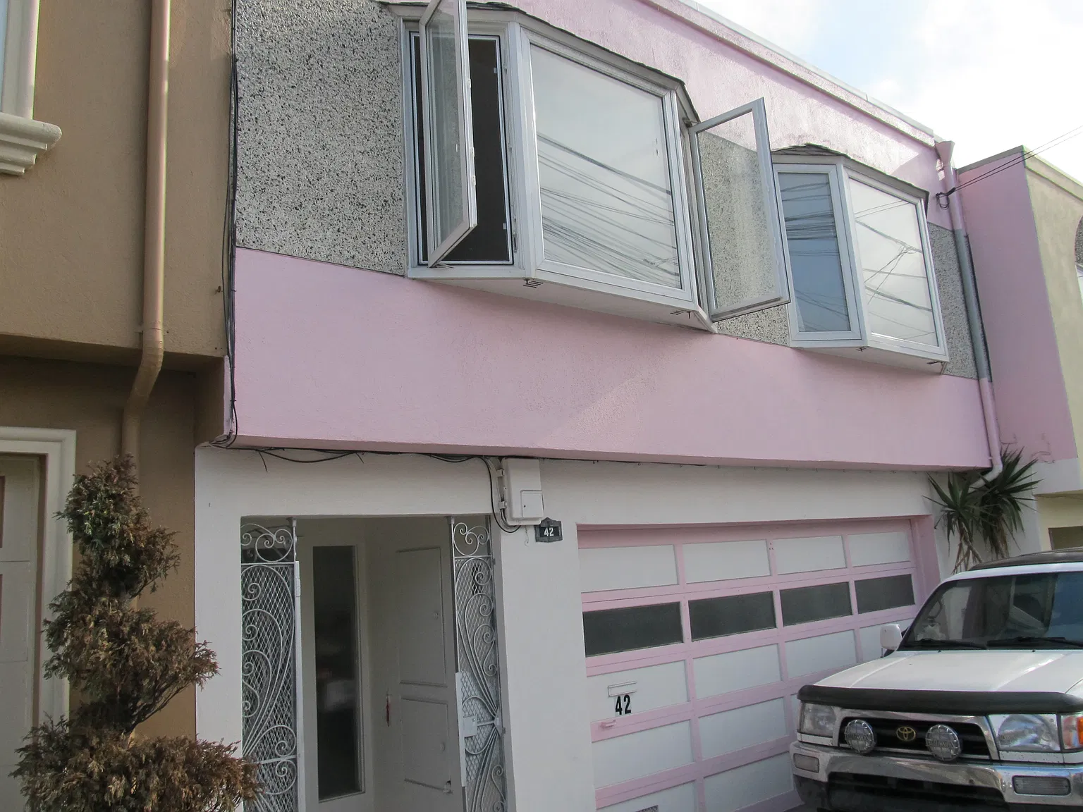 4 bed, 1680 sqft, $1,300 — Photo 2