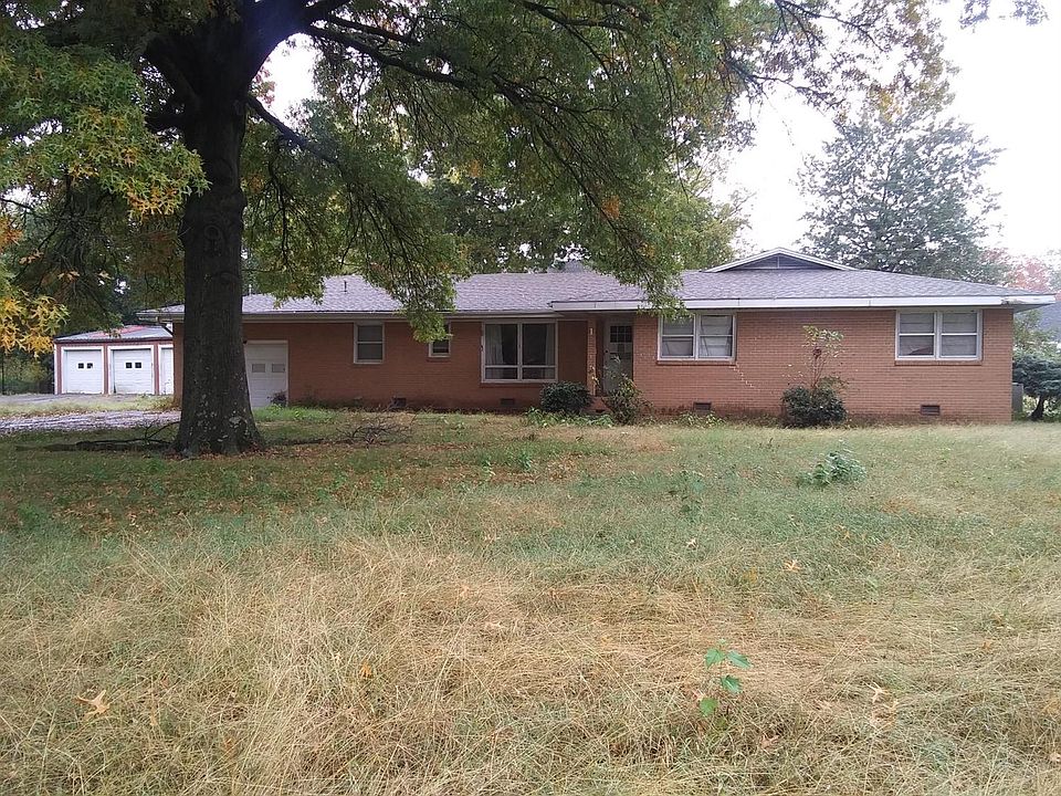 2nd image of 100 S East St