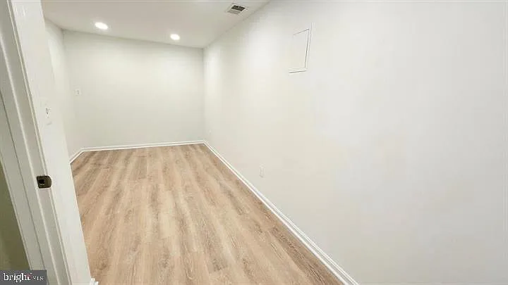 8931 Park Forest Dr — Photo 43