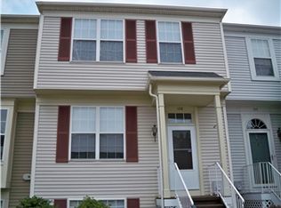 108 Denny Cir, Newark, DE 19702