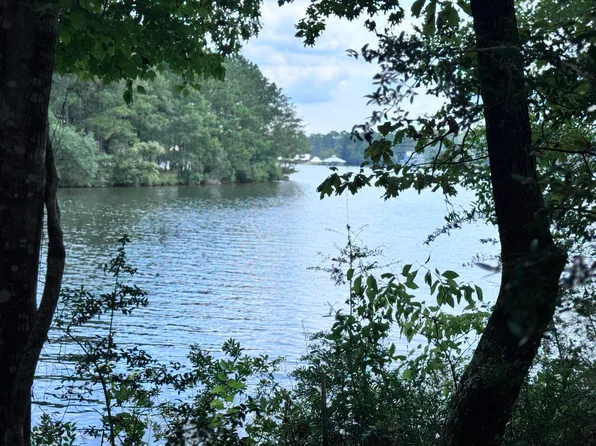 64 Anness Cir, Picayune, MS 39466