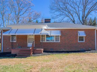 108 Bellview Dr, Boiling Springs, SC 29316