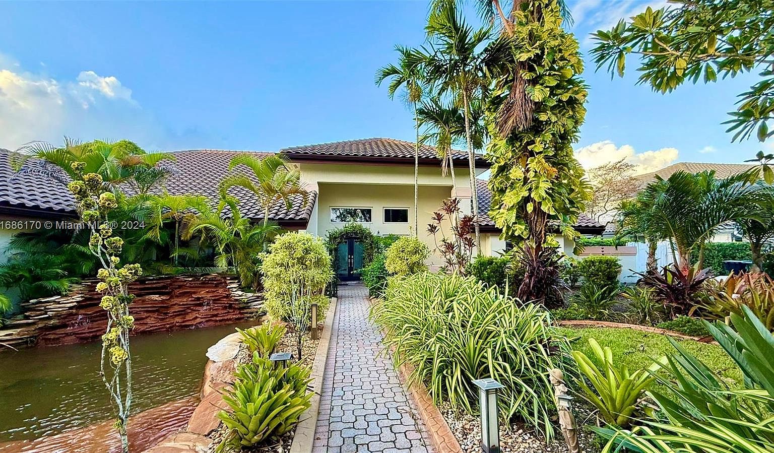 けいち 9749 SW 111th Ter, Miami, FL 33176 | Zillow
