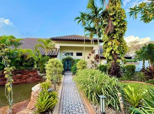 9749 SW 111th Ter, Miami, FL 33176