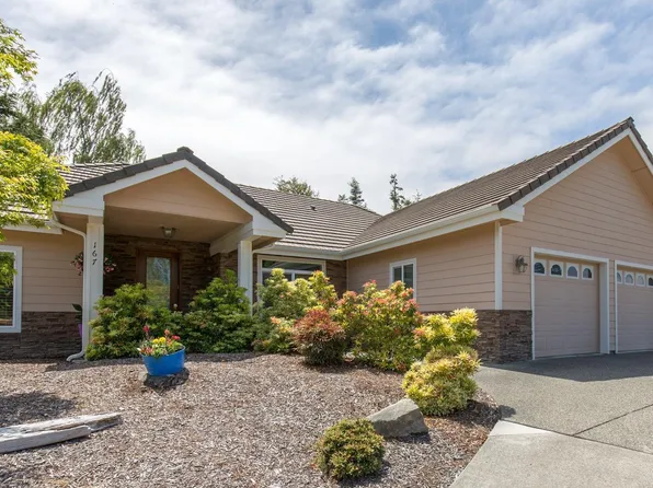 167 Hurricane Ridge Dr, Sequim, WA 98382