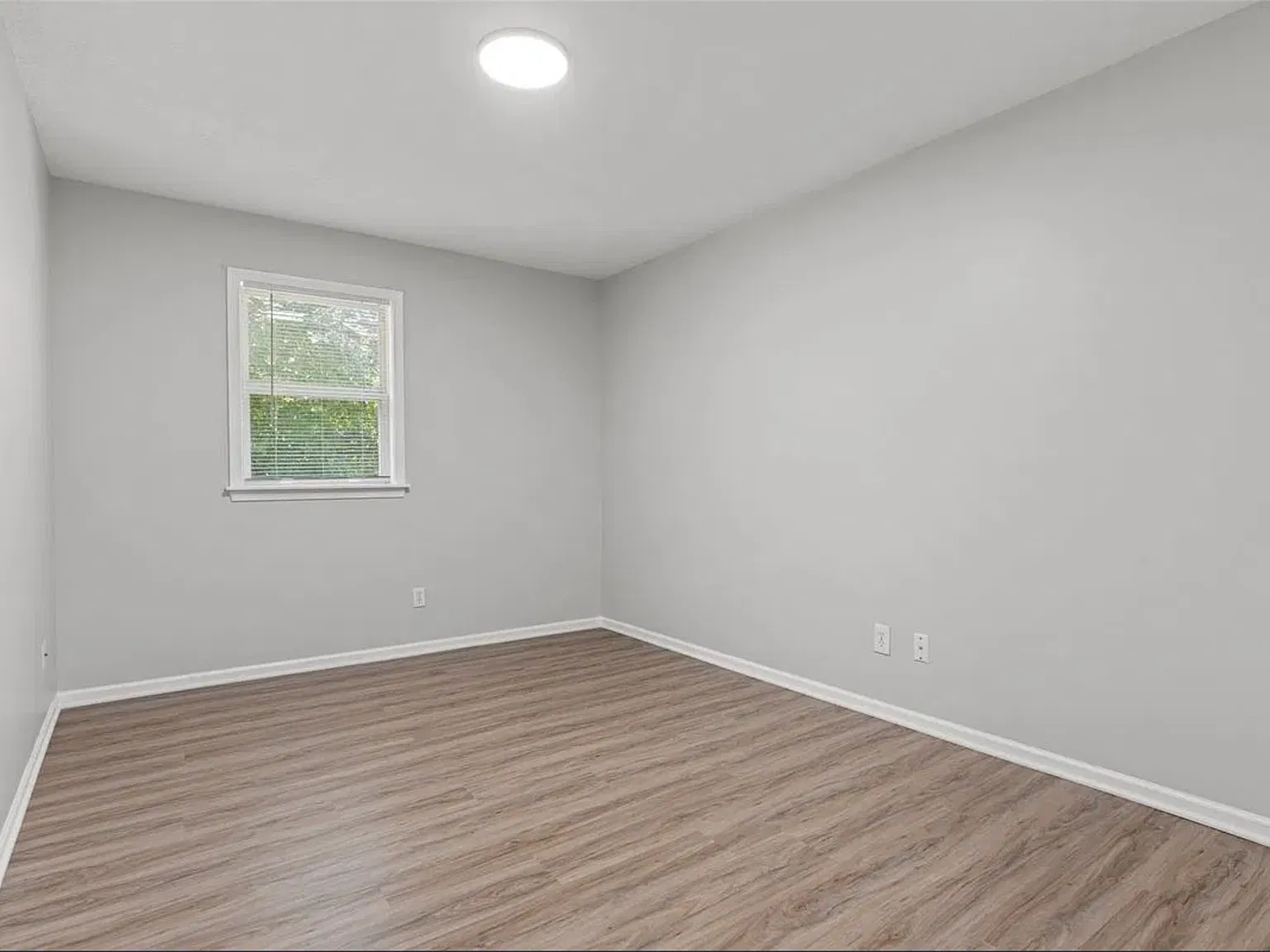 312 North 8th Street - C — Photo 4