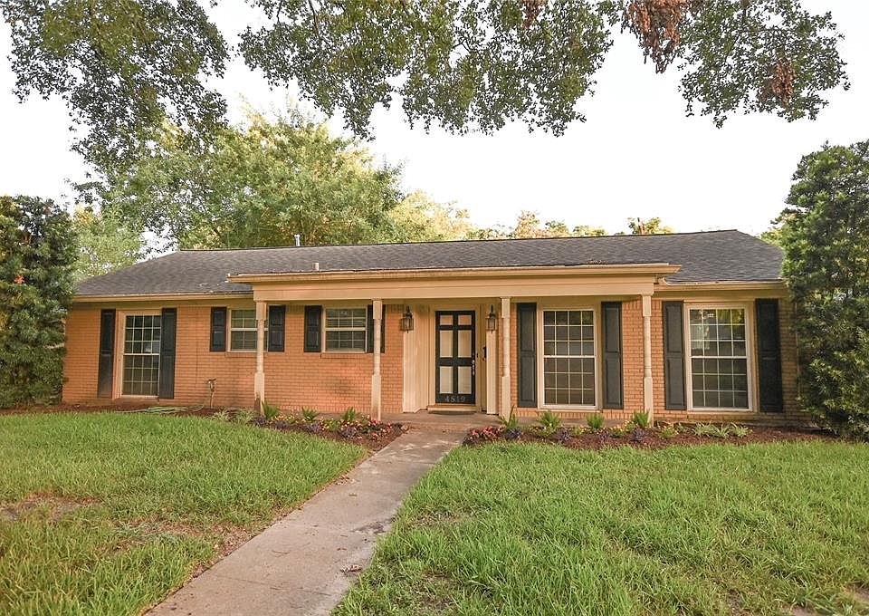 1st image of 4819 Stillbrooke Dr