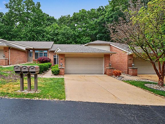 3rd image of 4353 Idlewood Dr SW