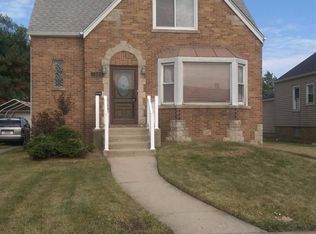2039 Davis Ave, Whiting, IN 46394