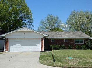 7725 NW 30th Ter, Bethany, OK 73008