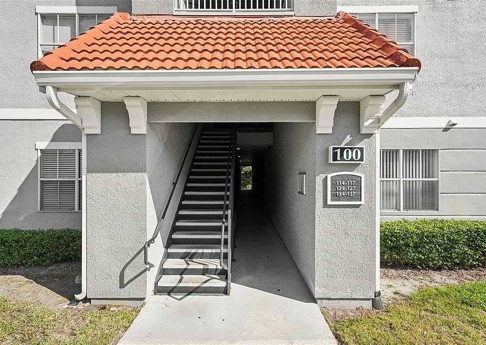 1st image of 18001 RICHMOND PLACE DRIVE #117