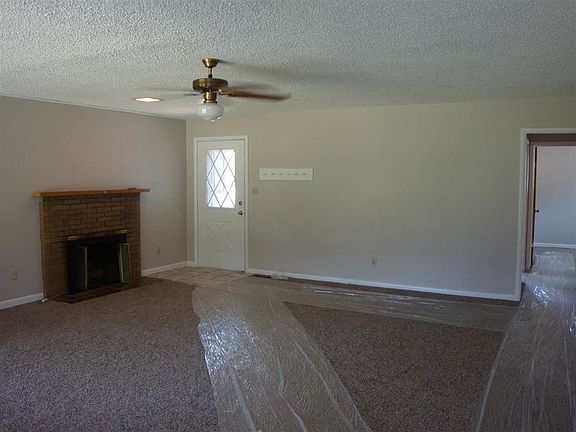 2nd image of 340 N 2nd E