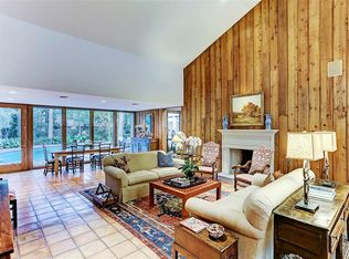 1 Smithdale Ct, Houston, TX 77024