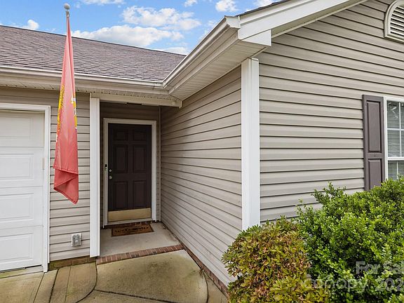 5th image of 4709 Pickford Ct