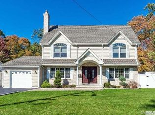 2139 Abbot Ave, Merrick, NY 11566