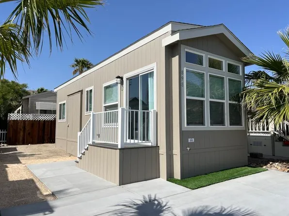 74711 Dillon Rd #898, Desert Hot Springs, CA 92241