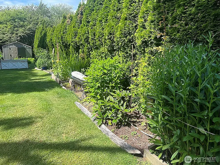 1555 Panorama Dr — Photo 20