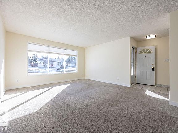 4th image of 14008 83rd St NW