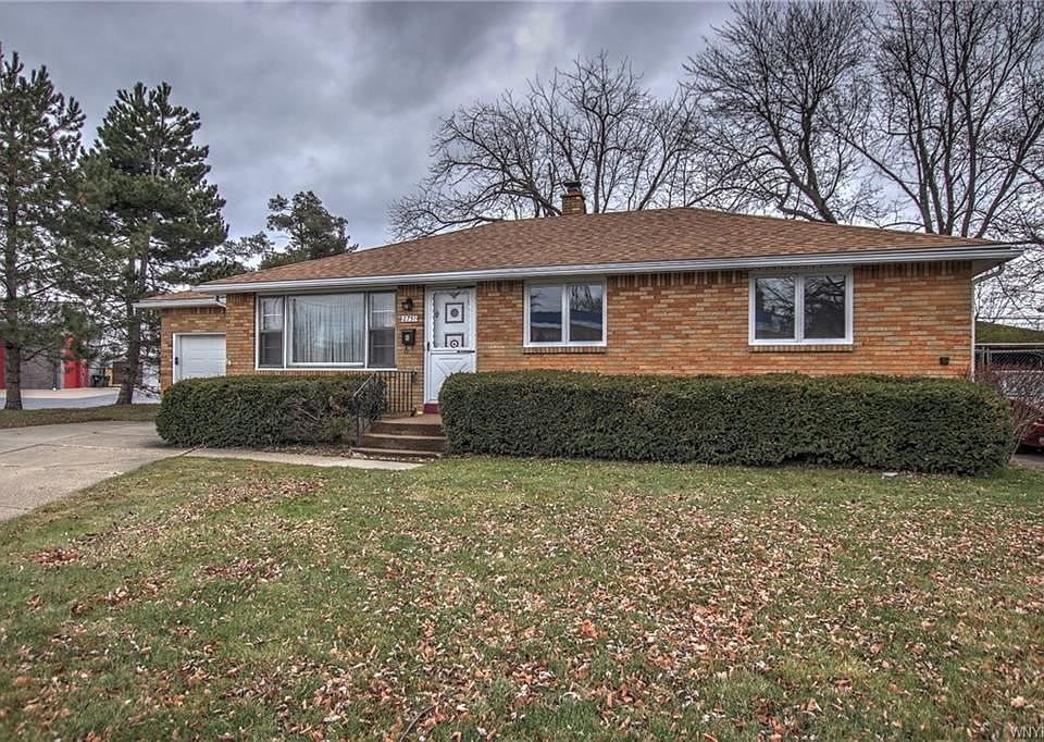 1st image of 2751 Parker Blvd