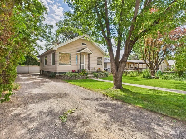 519 E 5th St, Emmett, ID 83617