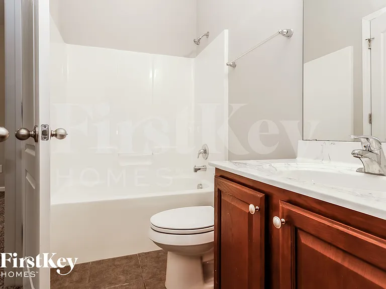 646 Savannah River Dr — Photo 14