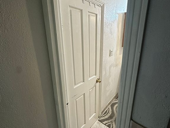 3rd image of 17412 Horace St