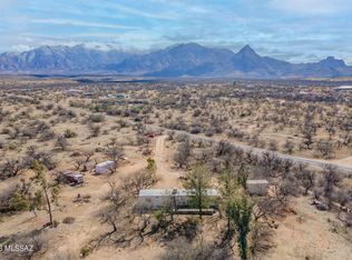 510 W Hawk Way, Amado, AZ 85645