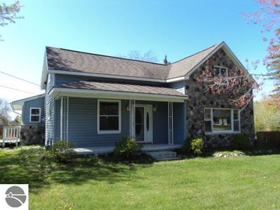 825 W 1st St, Tawas City, MI, 48763