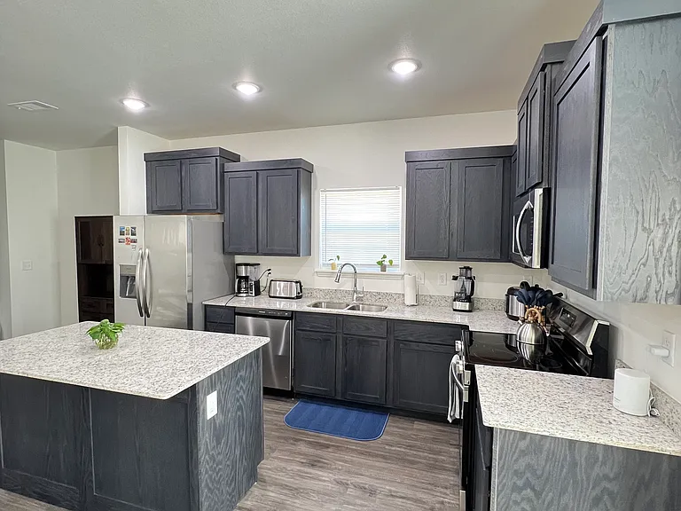 1018 S Benchmark Ln #2 — Photo 6