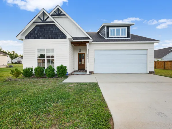 313 Starlyn Ave, New Albany, MS 38652