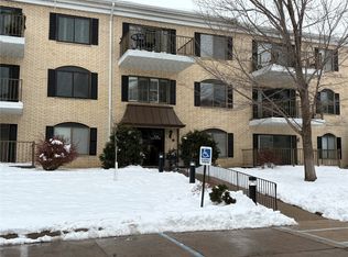 2135 1st Ave SE #121, Cedar Rapids, IA 52403