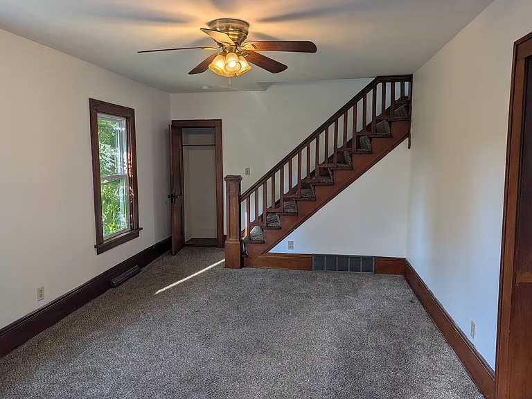 1263 Lexington Ave — Photo 7