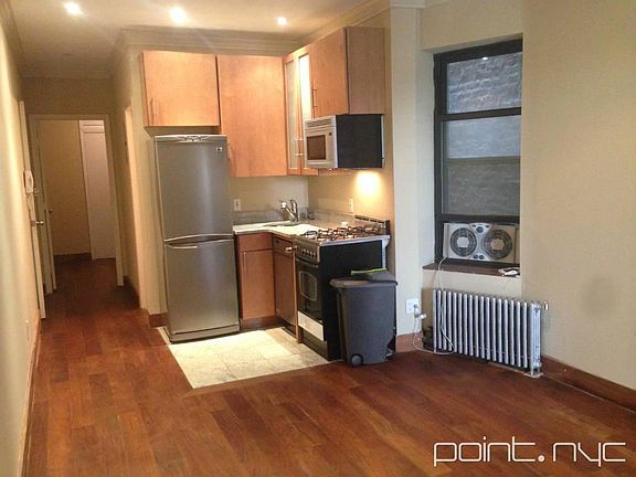 3rd image of 234 W 16th St #2A