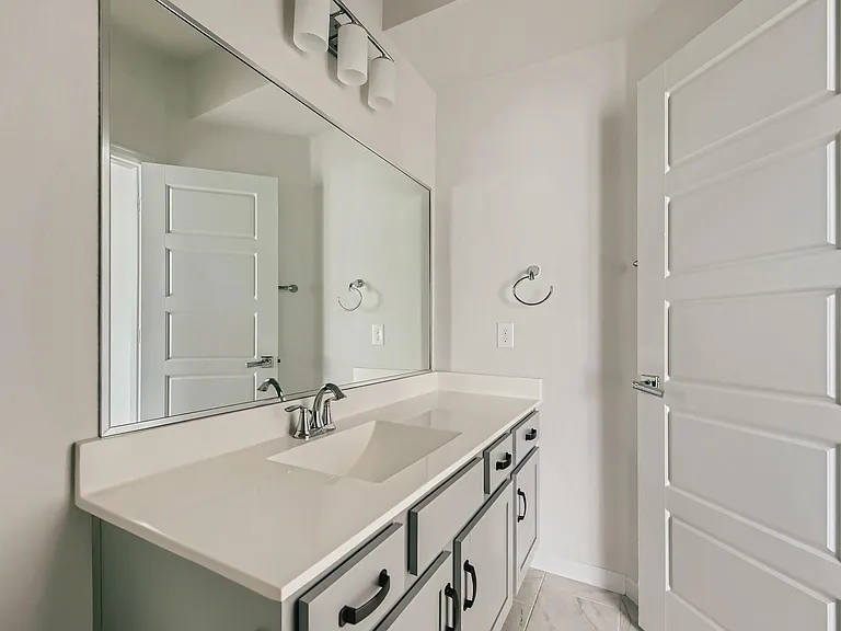 1408 Waterloo Shore Ln #7 — Photo 29